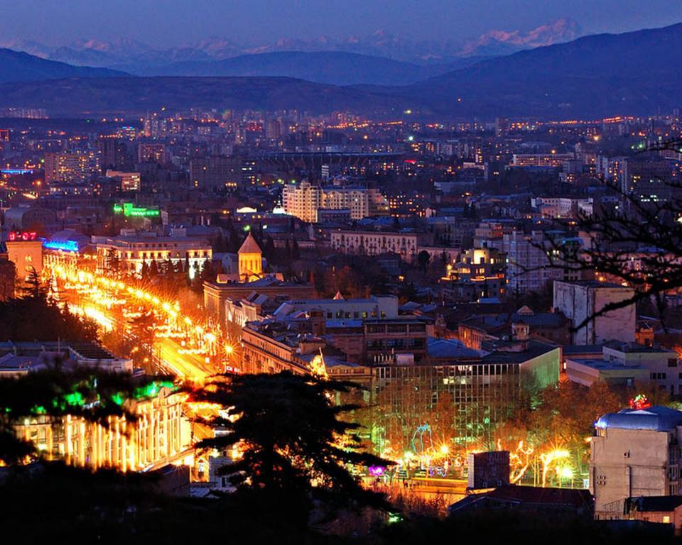 Freedom Square Apartment Tbilisi Buitenkant foto